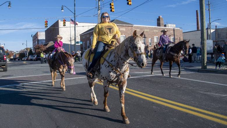 Fall Round Up Horse Parade 2021